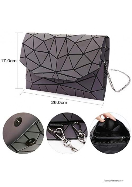 Tikea Geometric Purse with Chain Strap - Lattice Chain Handbag Crossbody Clutch Zipper or Envelope Luminous or Cork