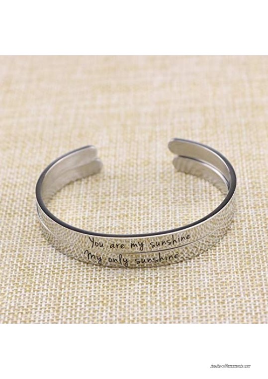 Awegift Mother and Daughter Set Bracelets 2 Cuff Bangle for Women Daughter Her Best Friends Personalized Stainless Steel Jewelry Mother's Day Birthday Christmas Friendship Gifts