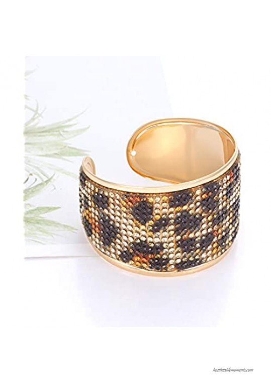 ZITULRY Leopard Print Cuff Bracelet for Women Resin Cheetah Print Leather Crystal Rhinestone Gems Wide Open Bangle Bracelet